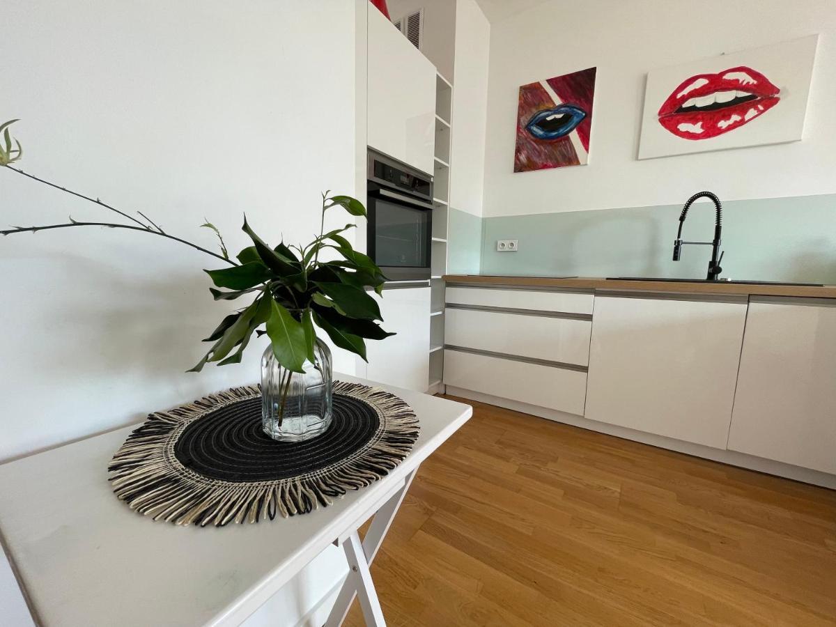 Apartment Wilanow Garden *